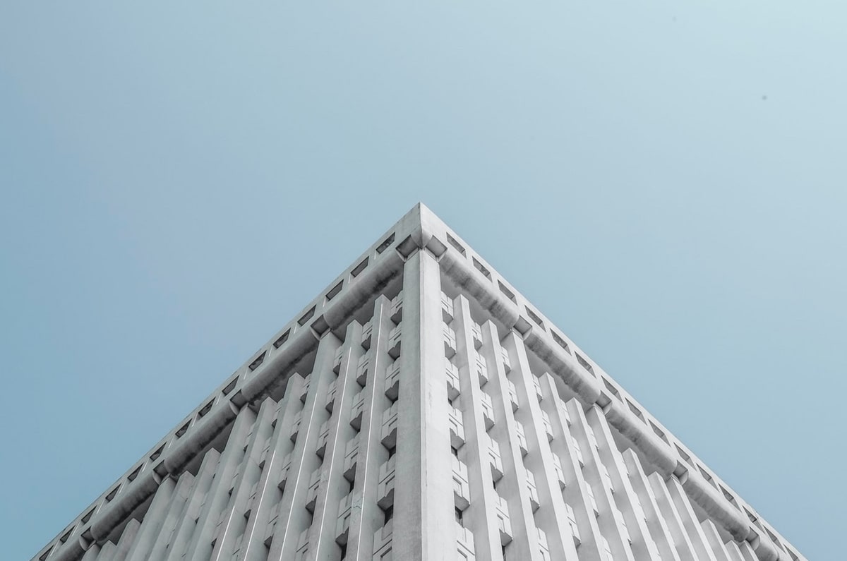 开云体育-卡瓦尼临场穿鞋遭名宿怒批 索帅：胜利能原谅一切